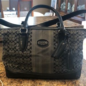 Coach shoulder bag